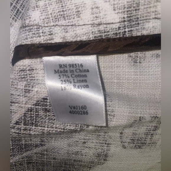 Coldwater Creek Blazer with buttons - Picture 6 of 7